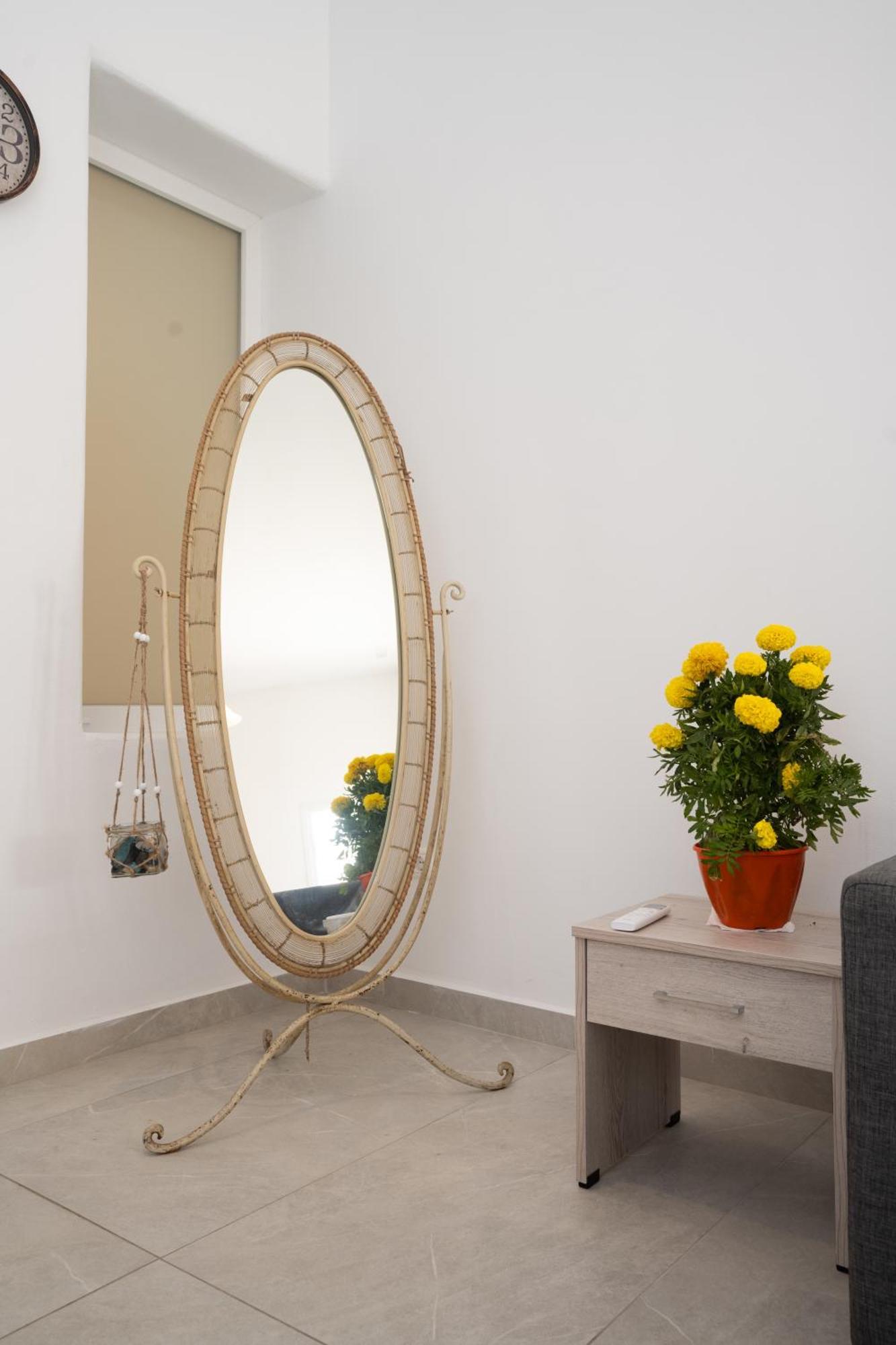Spilia & Mykonos Agrari (Mykonos)